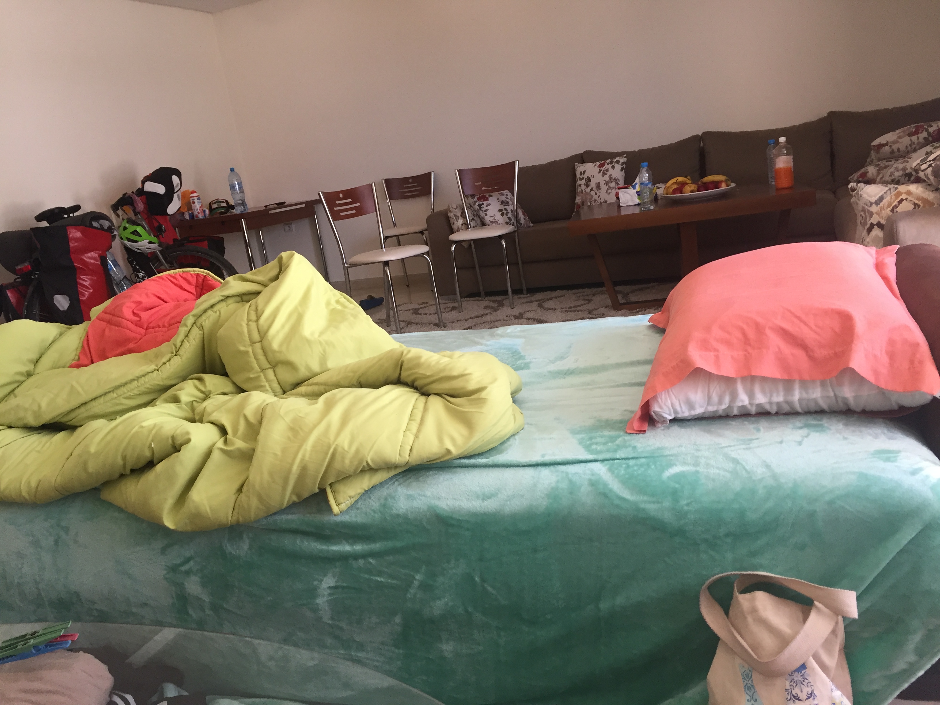 mein Schlafplatz im Wohnzimmer mein Schlafplatz im Wohnzimmer